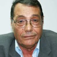 صلاح عيسى