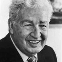 إحسان عبد القدوس